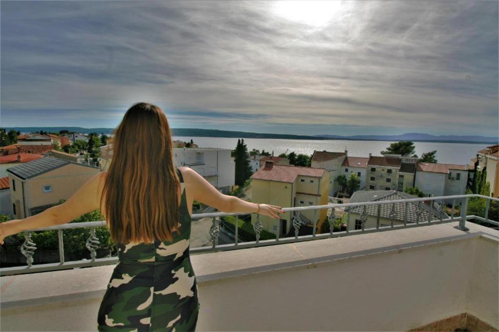 Apartments Lonzor I Selce Exterior photo